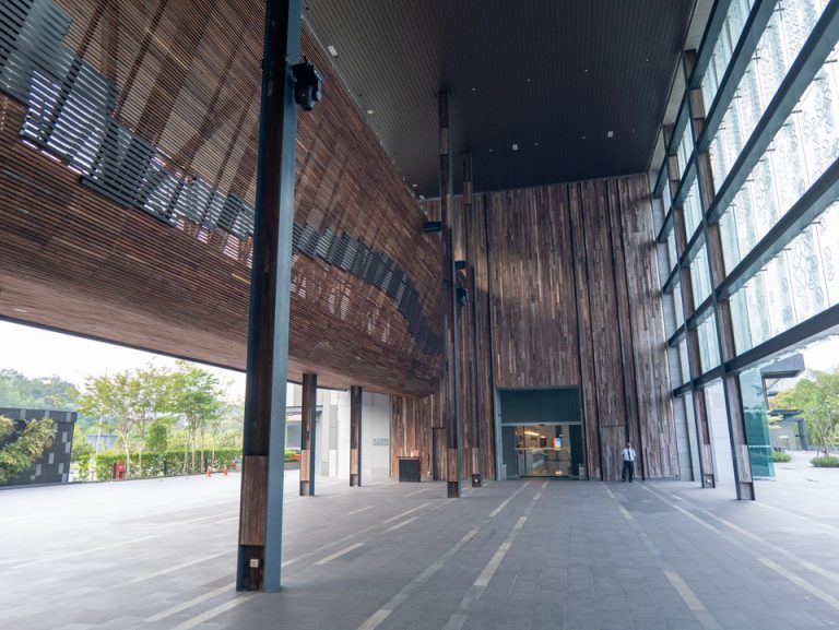 車用エントランス