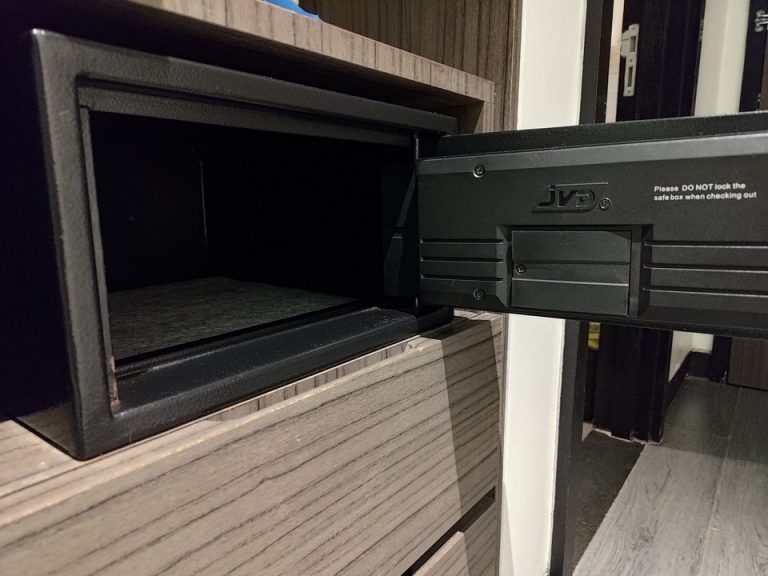 セーフティーボックス閉(3)