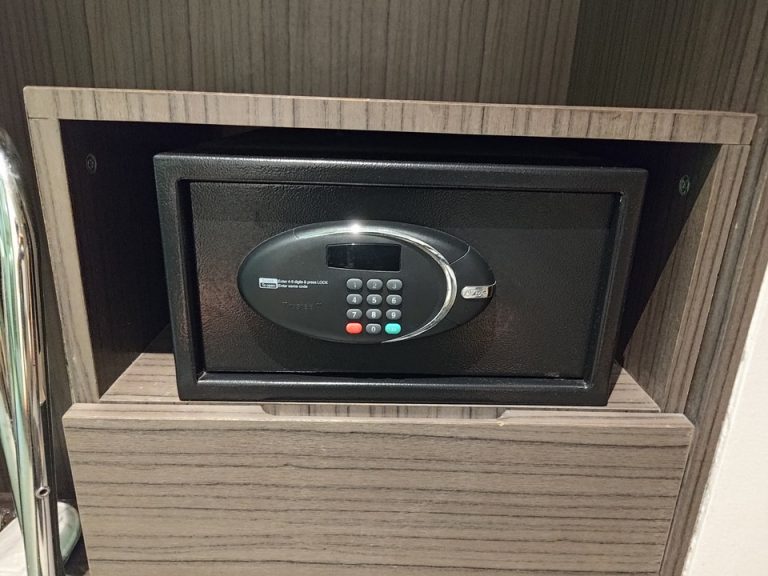セーフティーボックス閉(1)