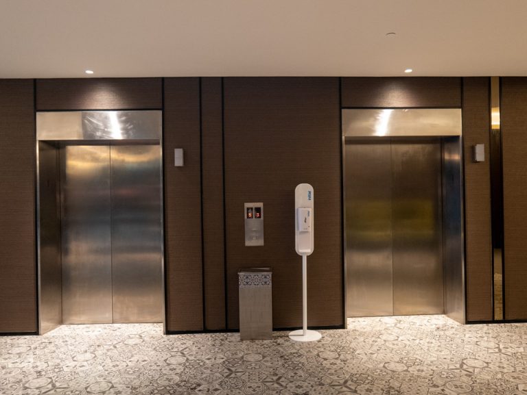 エレベーターホール客室階