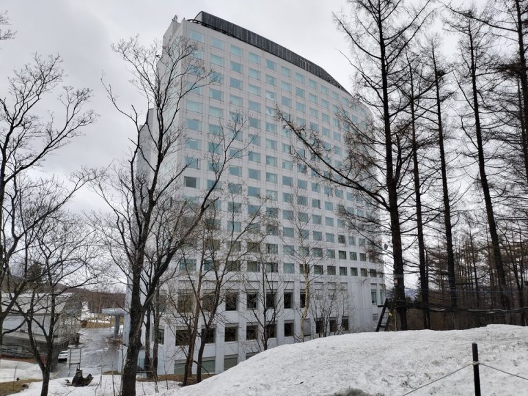 ホテル建物外観