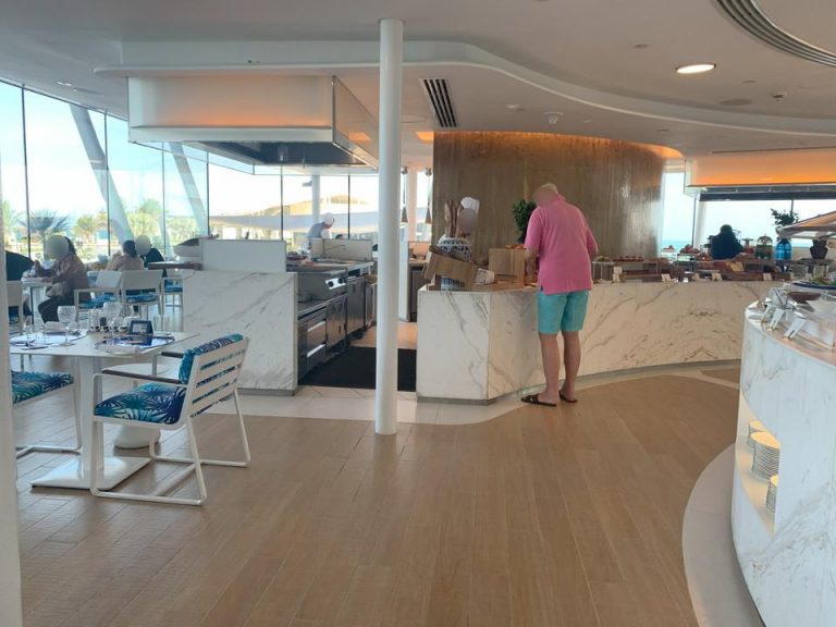 屋内雰囲気全体