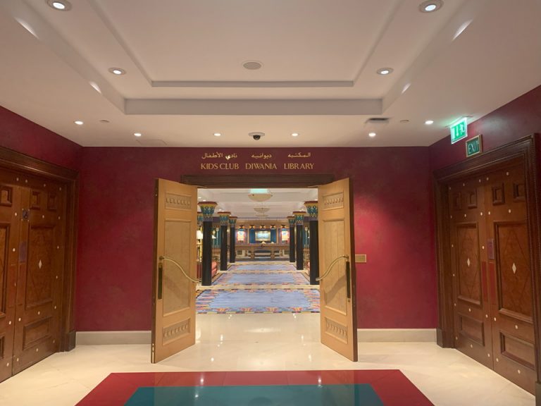 プレイルーム外観