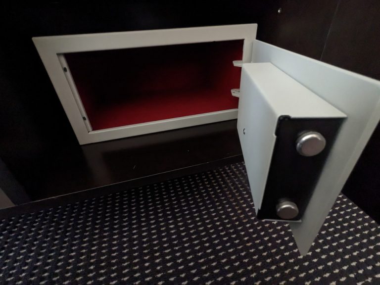 セキュリティボックス開けた状態