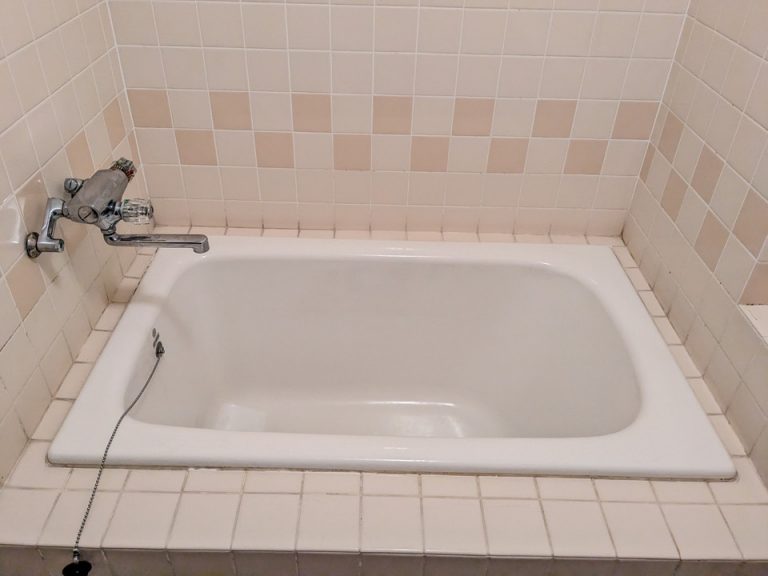 バスタブ