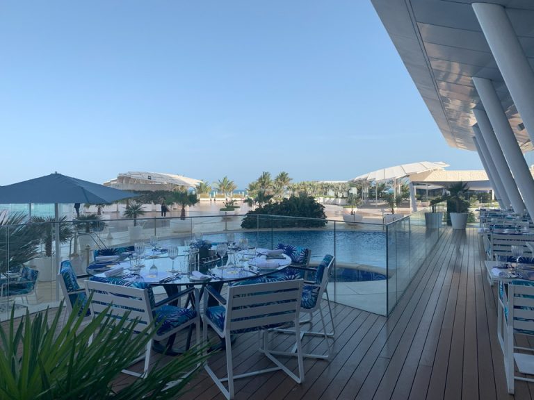 テラス席客席全体