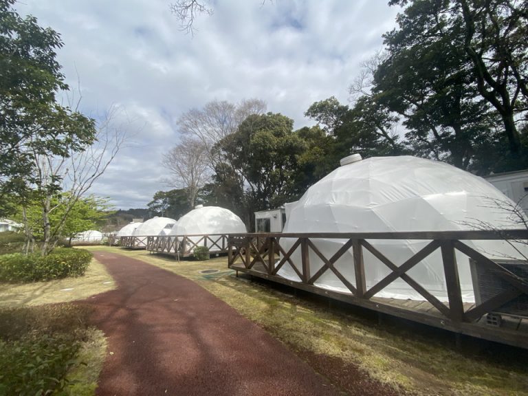 サウスエリアのドームテント