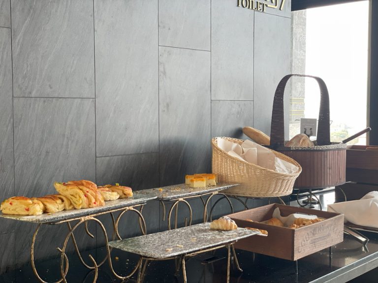 朝食バイキング(7)