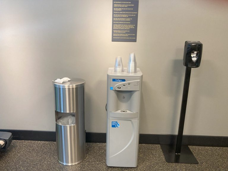 ジム(ウォーターサーバー)