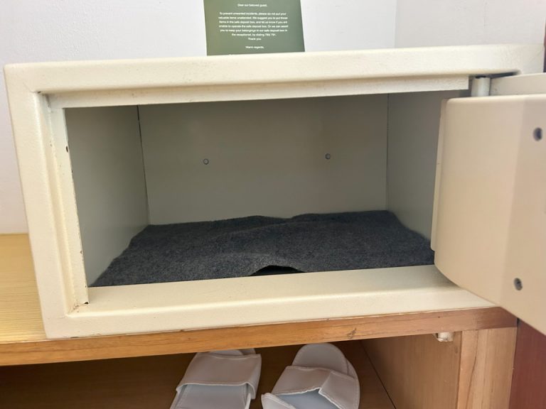 セーフティBOX開けた状態