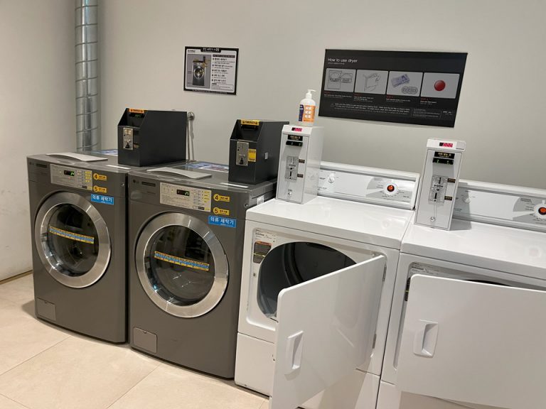 洗いと乾燥が2台ずつ