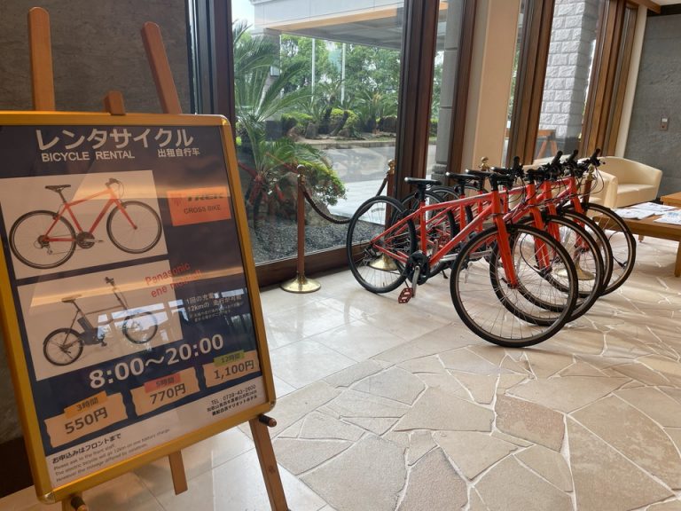 ロビーにあるレンタサイクル