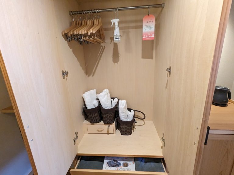 クローゼット開けた状態