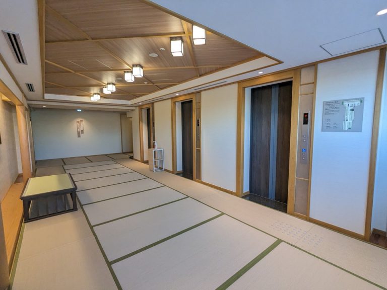 エレベーターホール客室階