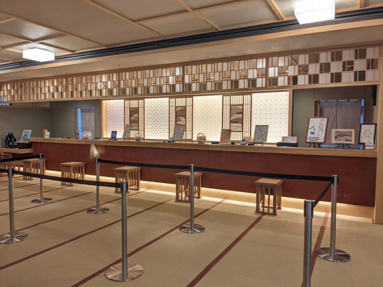 フロント(帳場)全体