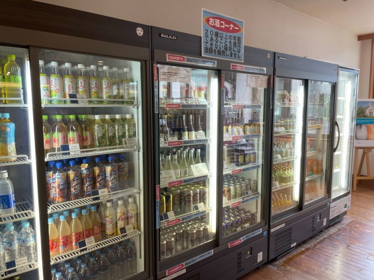 ショップ ドリンクコーナー