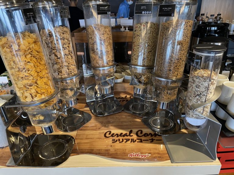 シリアルコーナー