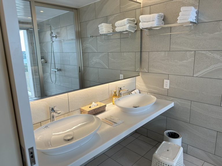 洗面台全体(2階)