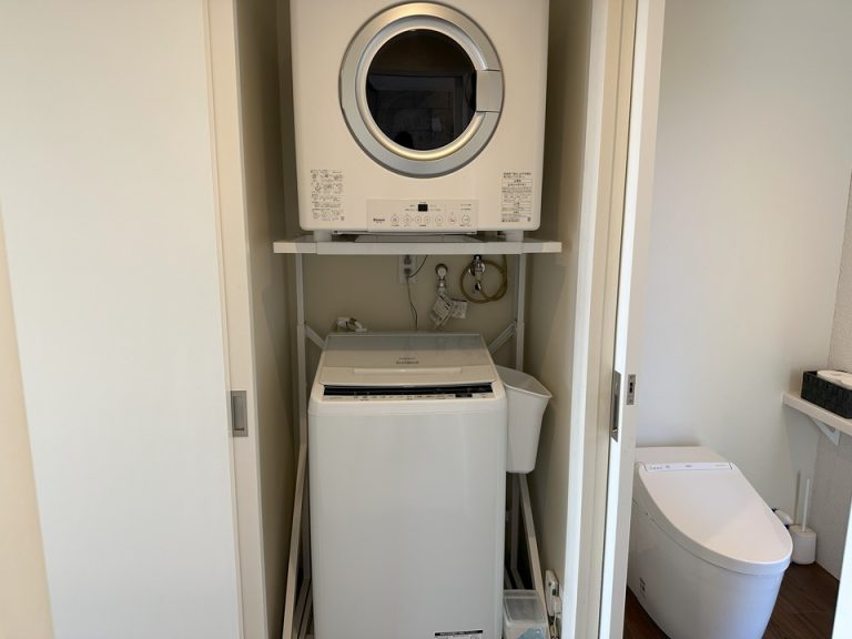 ランドリー(洗濯機と乾燥機)