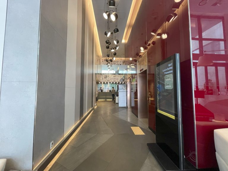 エントランス(2)