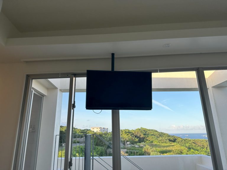 ソファからテレビ(2階)