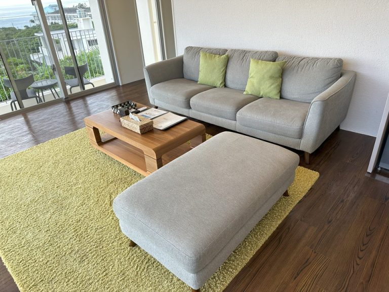 ソファーデスク(2階)