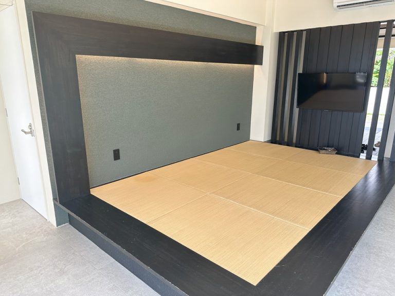 客室全体(入口方向)1階