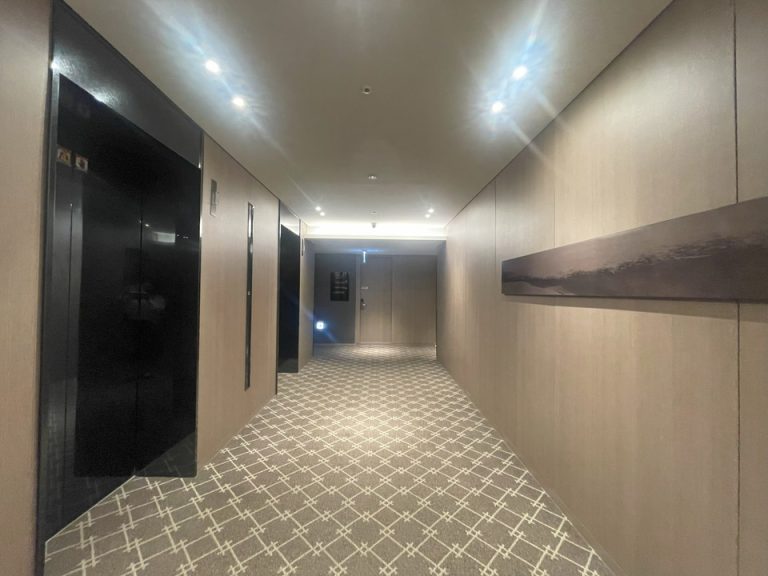 客室階 廊下