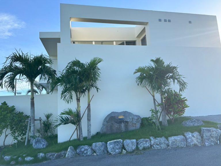 エントランス外観