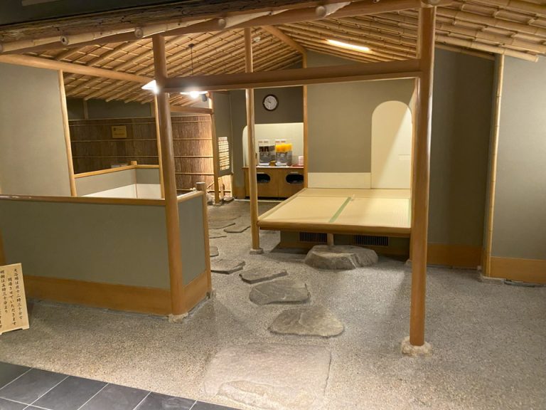 大浴場前休憩所