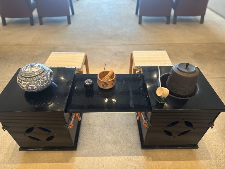 フロント前(2)