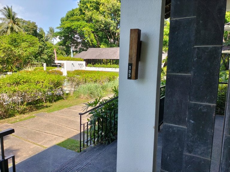 客室入り口付近廊下 (5)