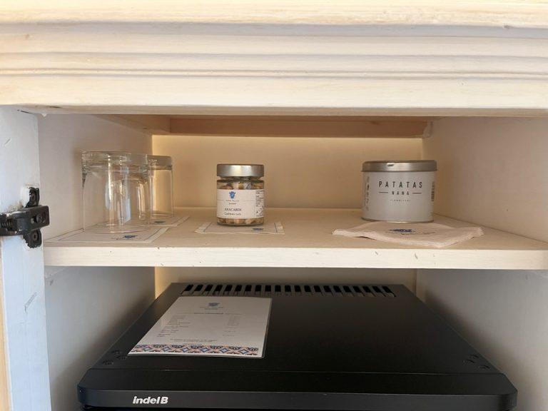 グラス・カップ