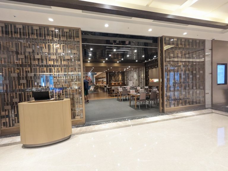 7階にサンライズレストラン(朝食会場)