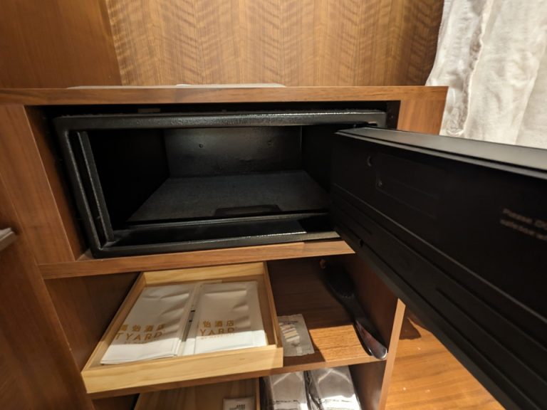 セキュリティボックス開けた状態