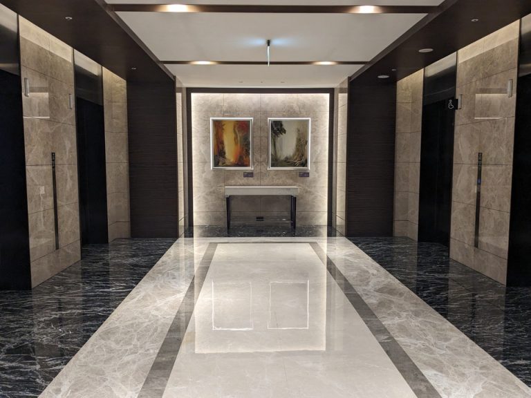 7階フロント階エレベーターホール(客室専用)