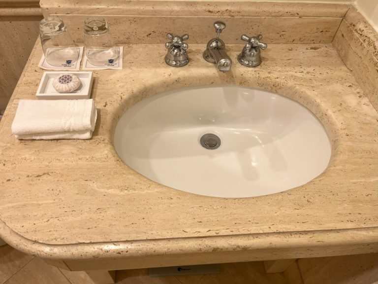 洗面台(2ヶ所目の小さい方)