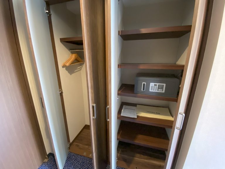 セーフティボックス(閉じた状態)(1)