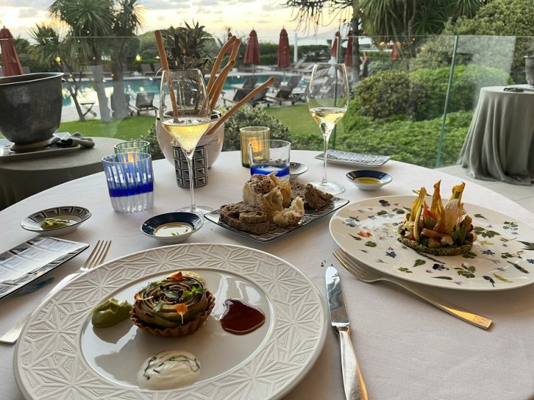 館内レストラン(1)