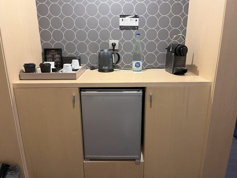 カフェコーナー全体