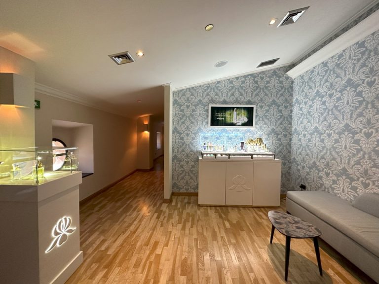 SPA エントランス付近