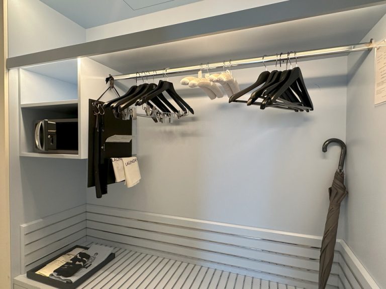 クローゼット(3)