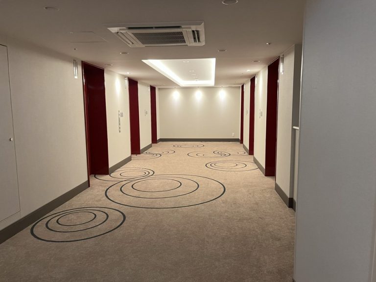 客室階廊下