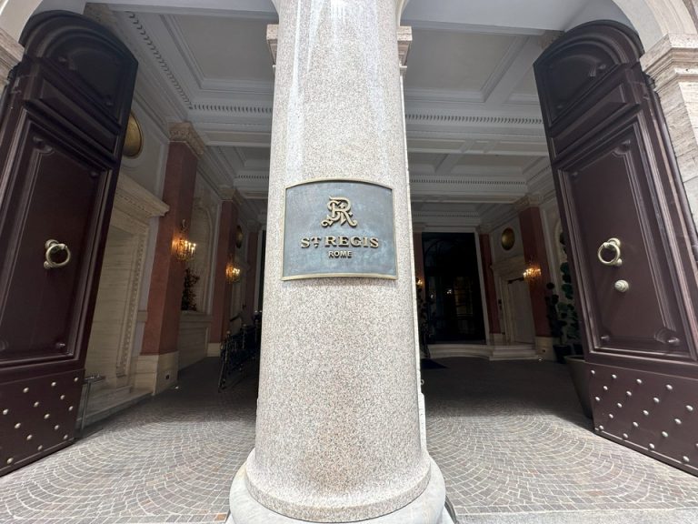 ホテル エントランス(1)