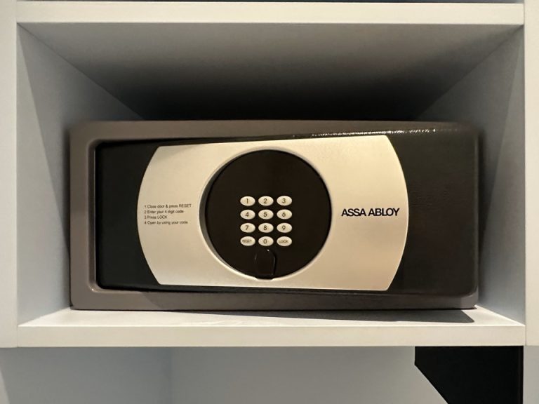 セーフティーbox 外側