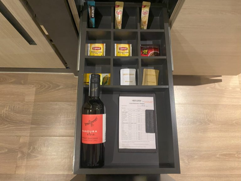 ミニバー・カフェコーナー (2)(1)