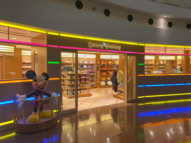 ホテル内ショップ ディズニーグッズ