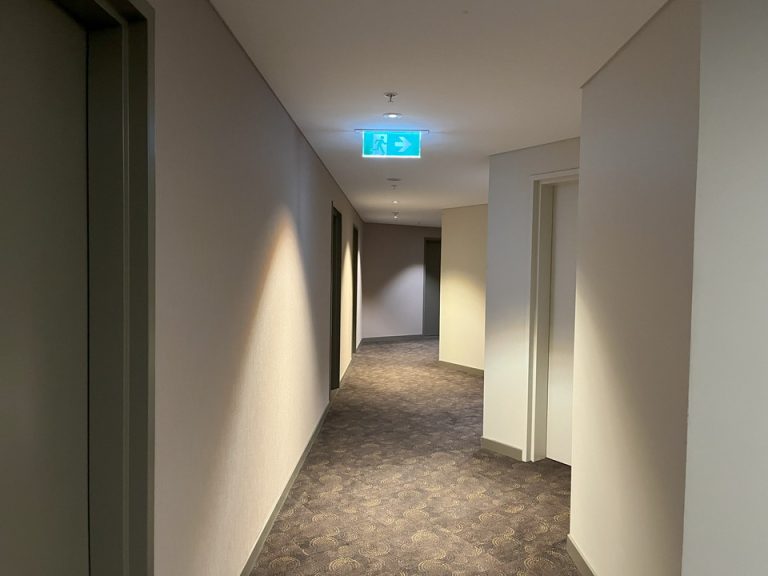 客室階廊下全体