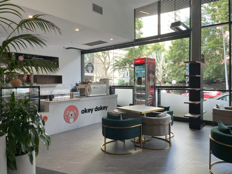 レセプション横にあったカフェ