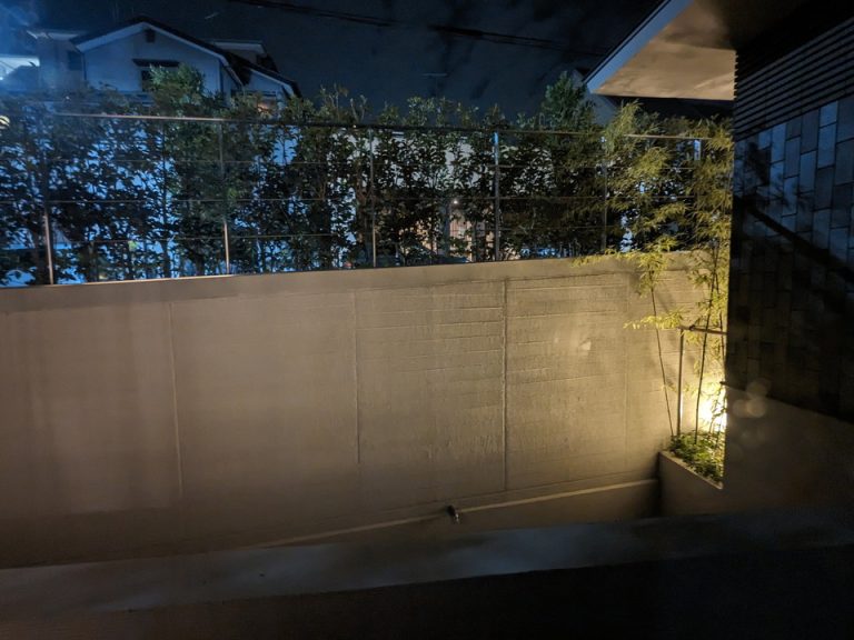 部屋からの眺望夜